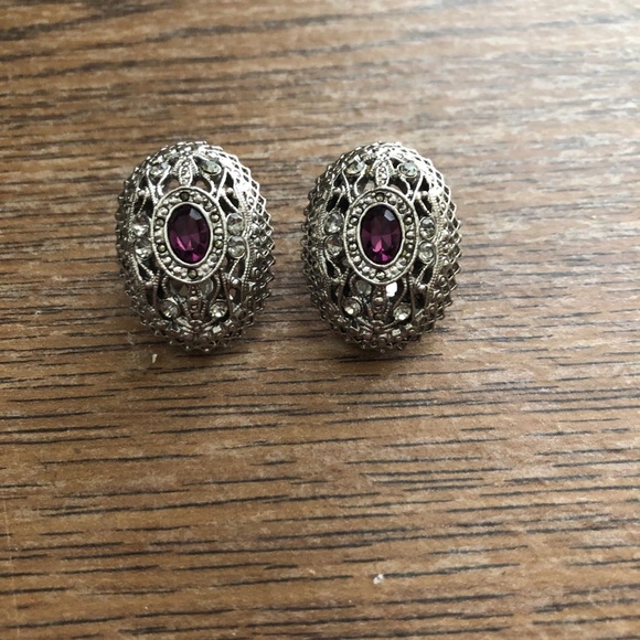 Vintage clip on earrings - Picture 2 of 4